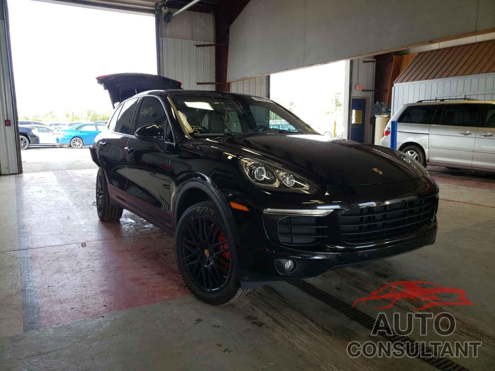 PORSCHE CAYENNE 2016 - WP1AA2A28GLA04107