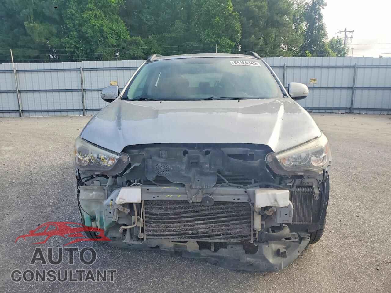 MITSUBISHI OUTLANDER 2015 - 4A4AP4AW2FE036237
