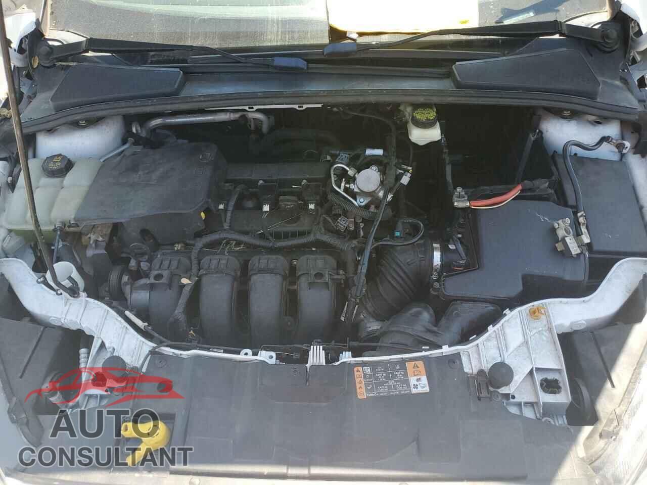 FORD FOCUS 2017 - 1FADP3K25HL224135