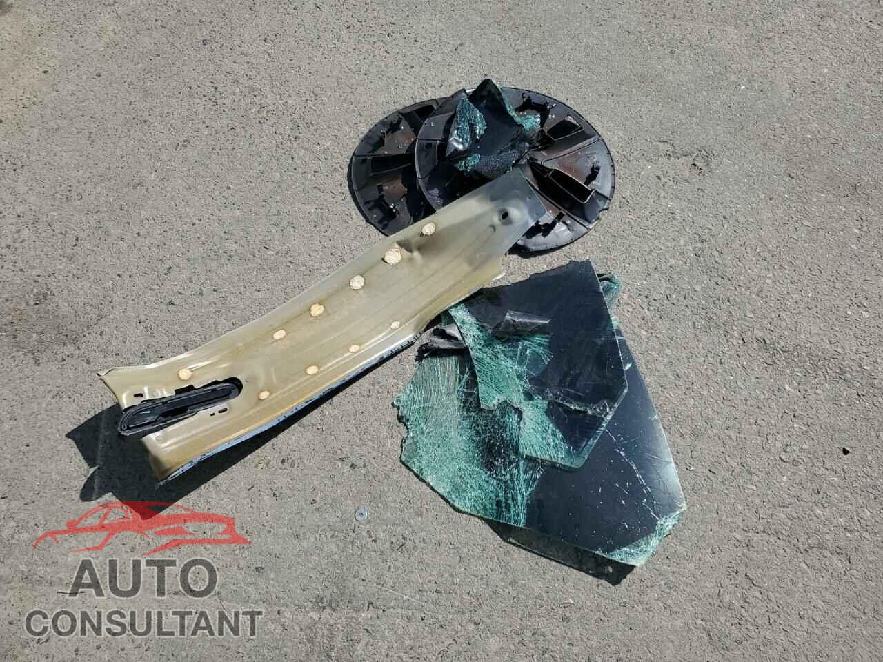 TESLA MODEL 3 2021 - 5YJ3E1EA4MF939696