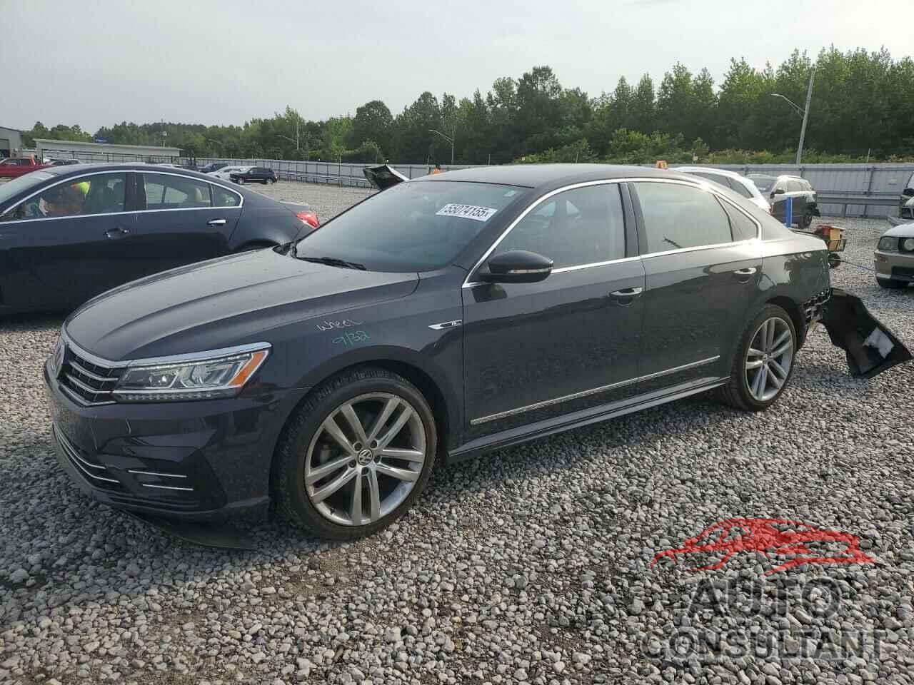 VOLKSWAGEN PASSAT 2017 - 1VWDT7A37HC075389