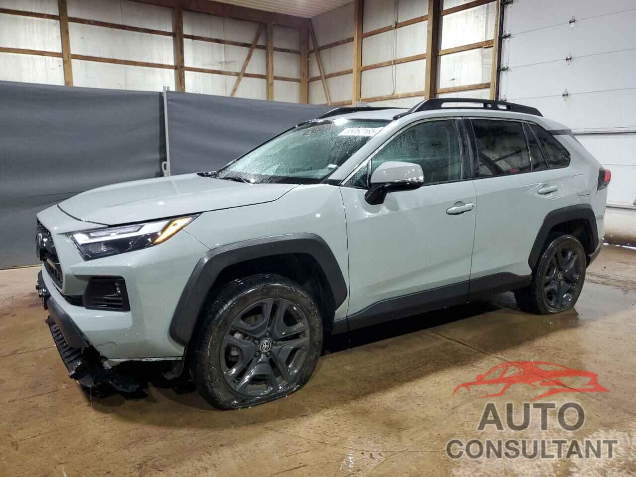 TOYOTA RAV4 2022 - 2T3J1RFV1NW293130