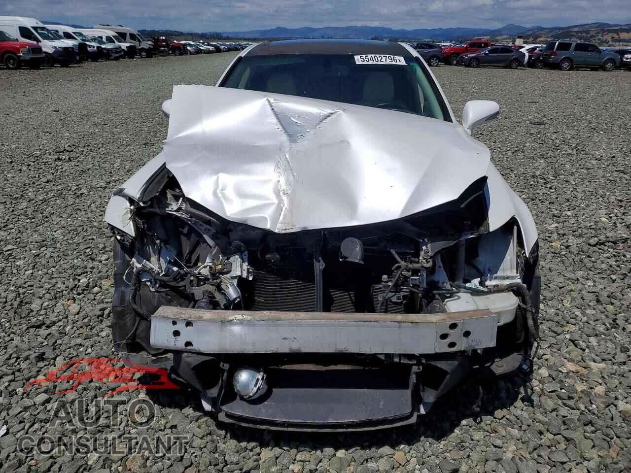 LEXUS IS 2013 - JTHBF5C22D5188237