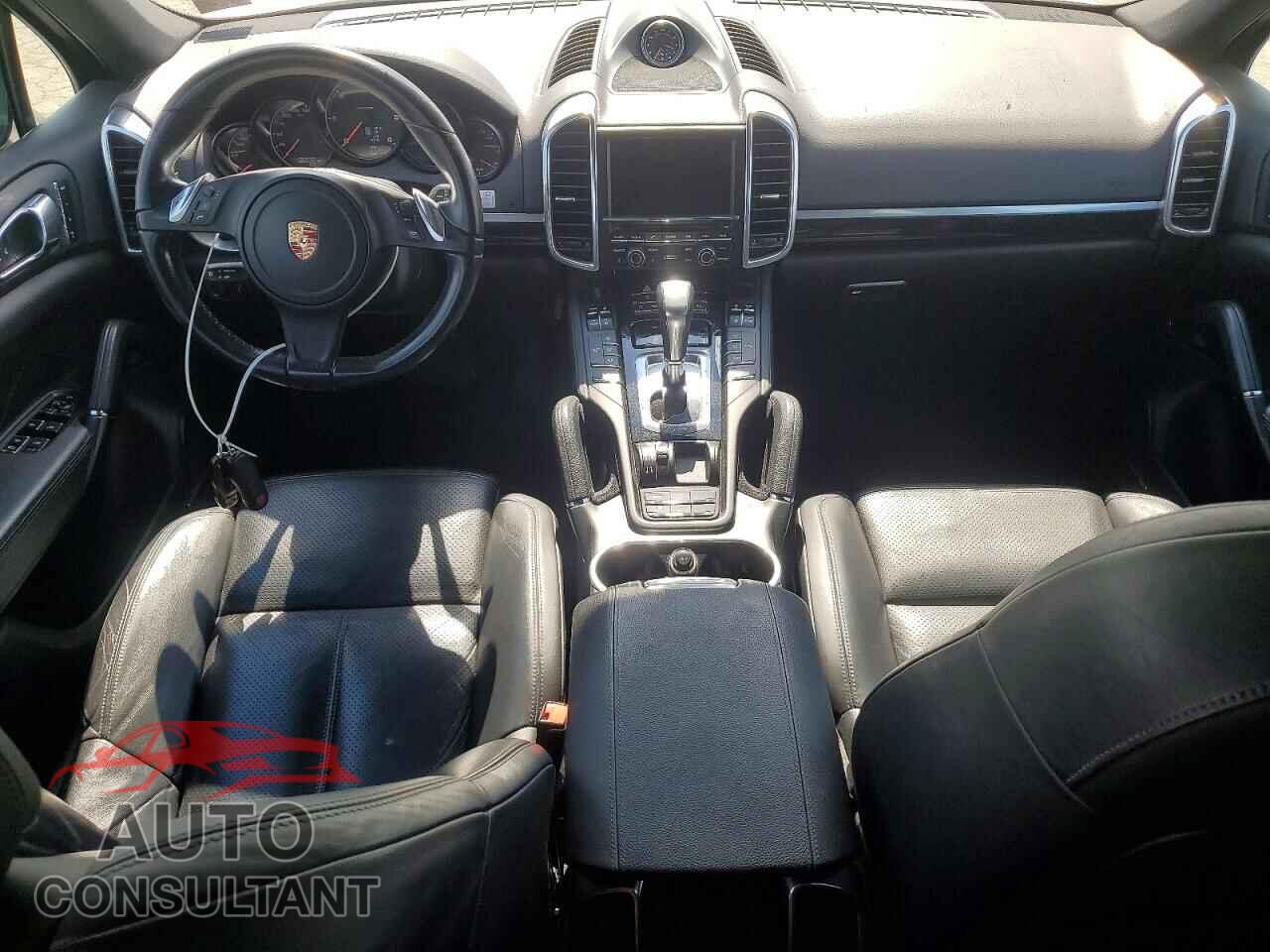 PORSCHE CAYENNE 2013 - WP1AF2A2XDLA39924