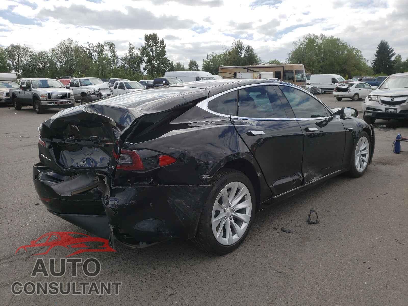 TESLA MODEL S 2017 - 5YJSA1E27HF196523