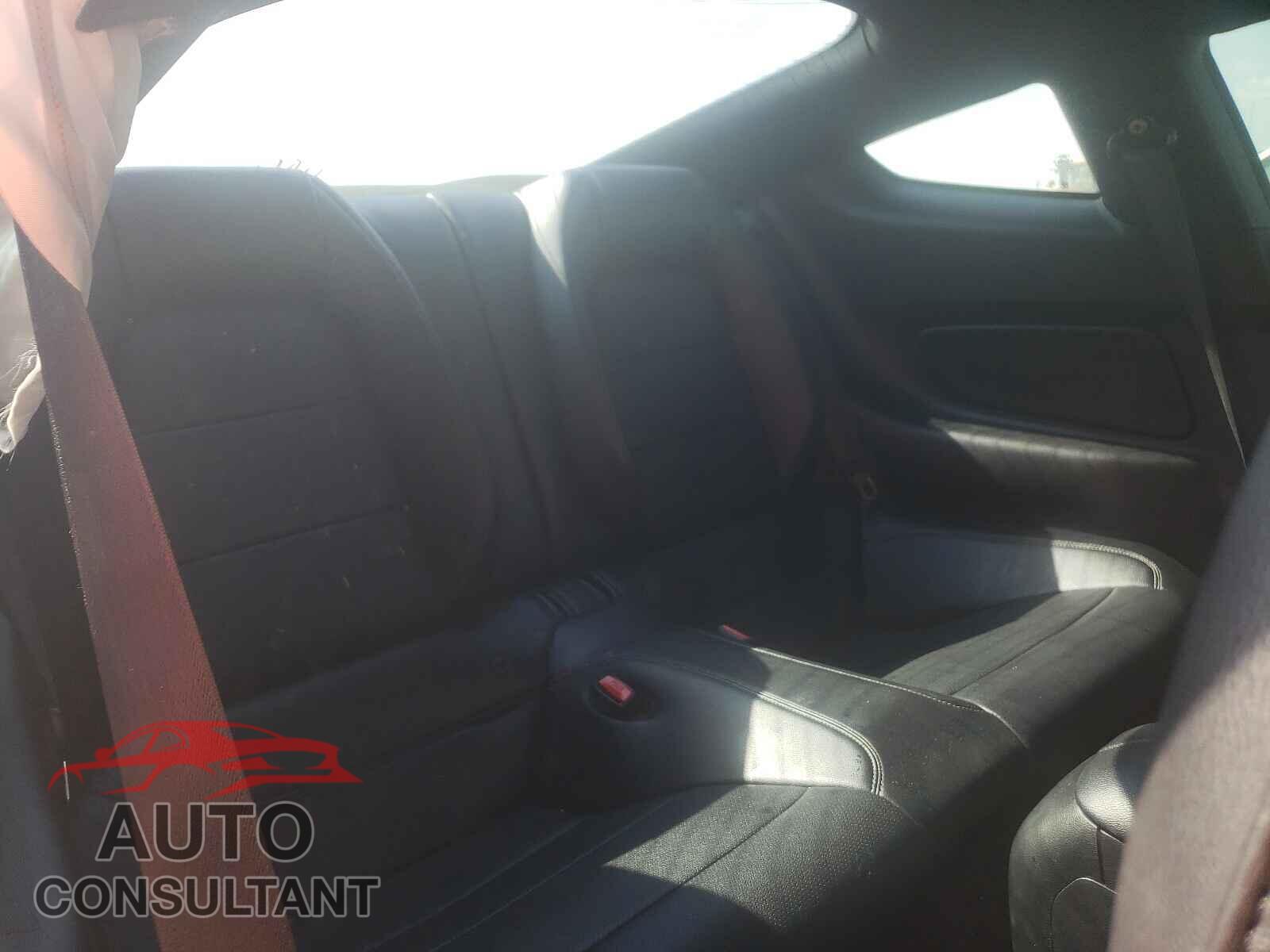 FORD MUSTANG 2017 - 1FA6P8TH2H5247904