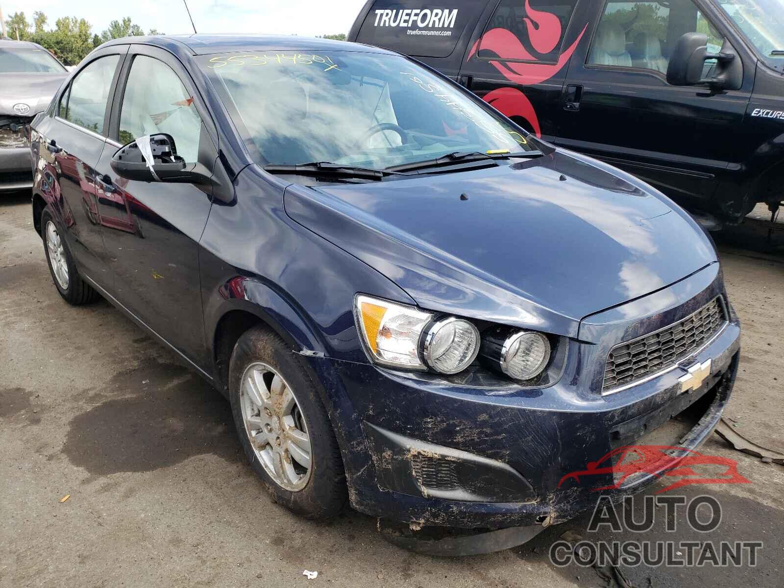 CHEVROLET SONIC 2016 - 1G1JC5SH4G4182647