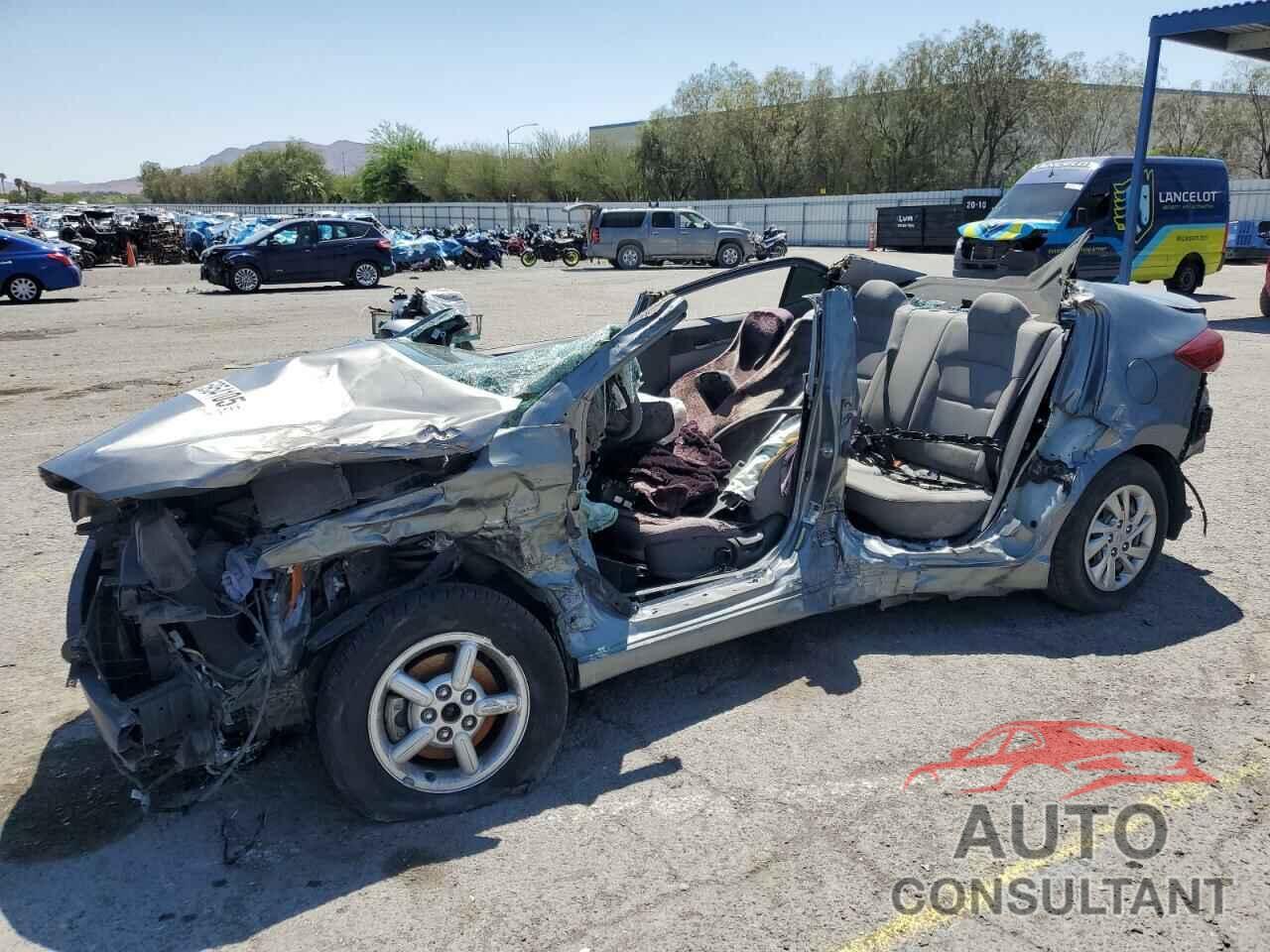HYUNDAI ELANTRA 2017 - KMHD74LF1HU428597