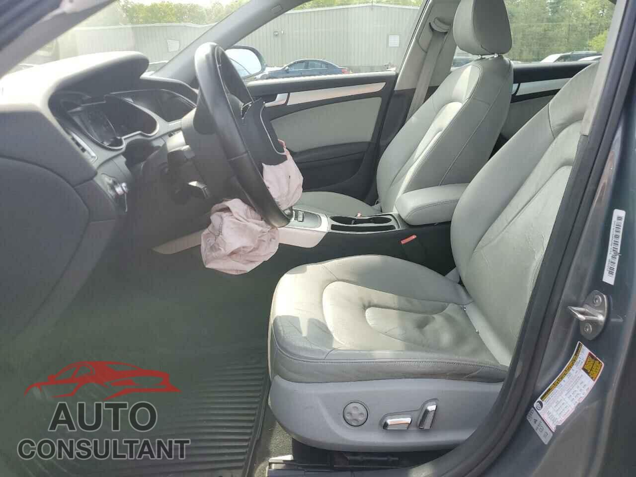 AUDI A4 2013 - WAUBFAFL7DN016247