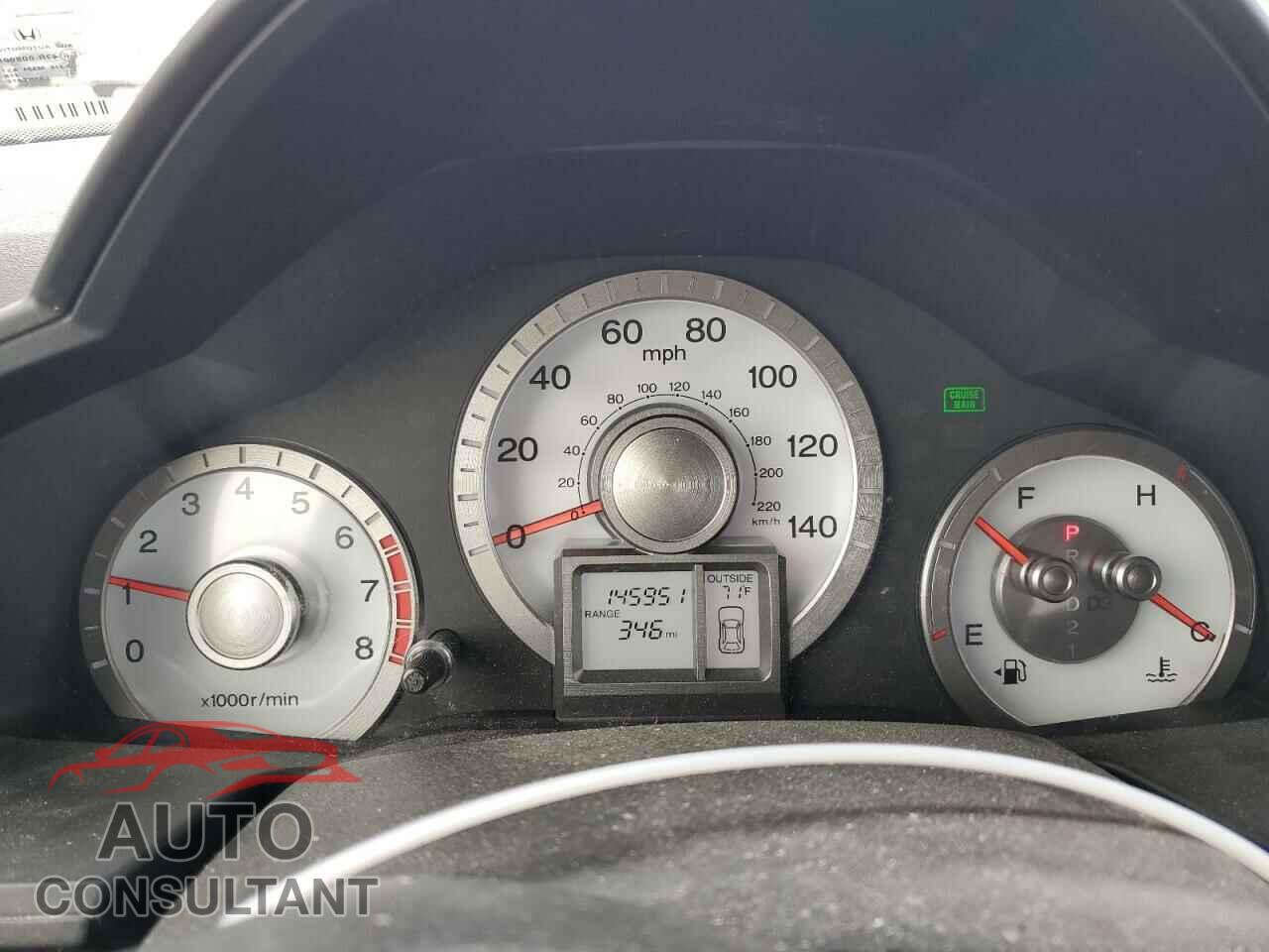 HONDA PILOT 2010 - 5FNYF4H46AB009322