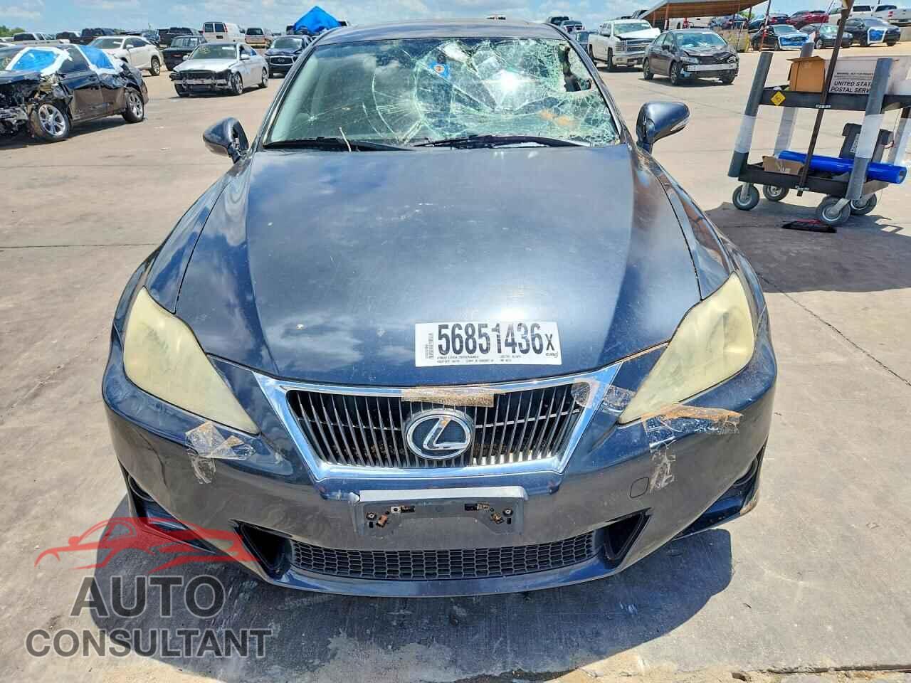 LEXUS IS 2011 - JTHBF5C28B2101231