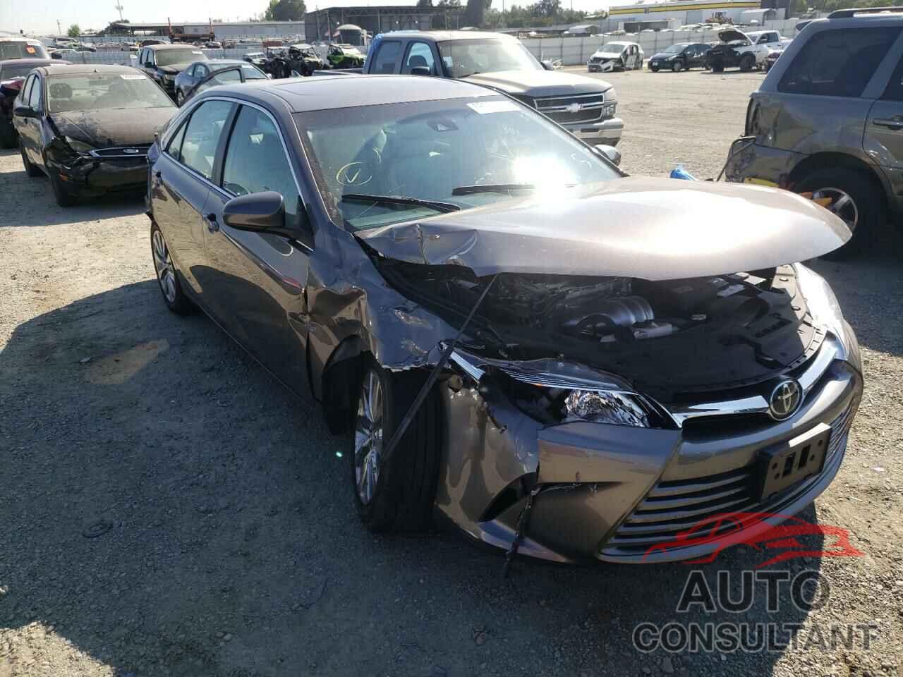 TOYOTA CAMRY 2017 - 4T1BF1FK8HU739736