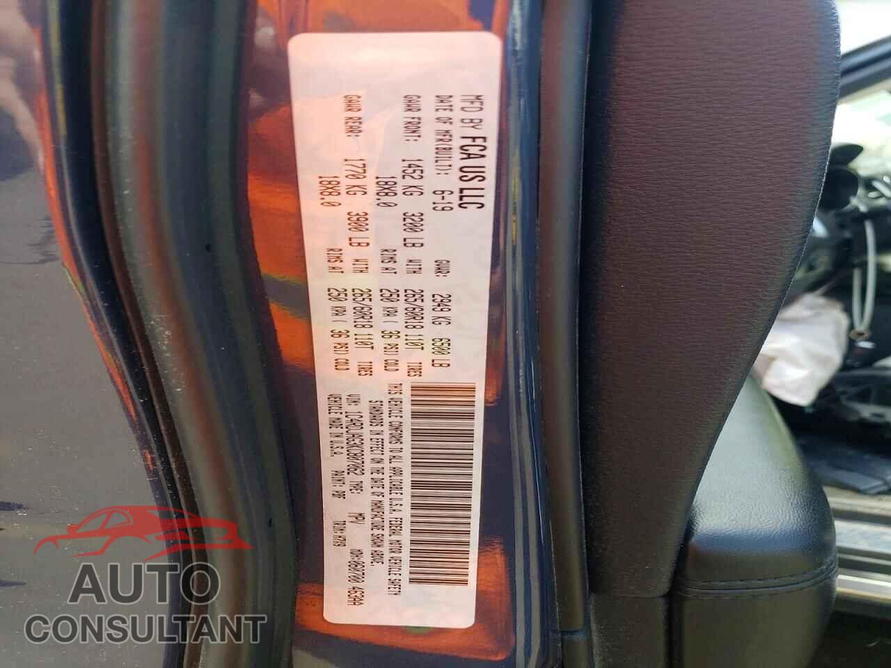 DODGE DURANGO 2019 - 1C4RDJAG3KC807062