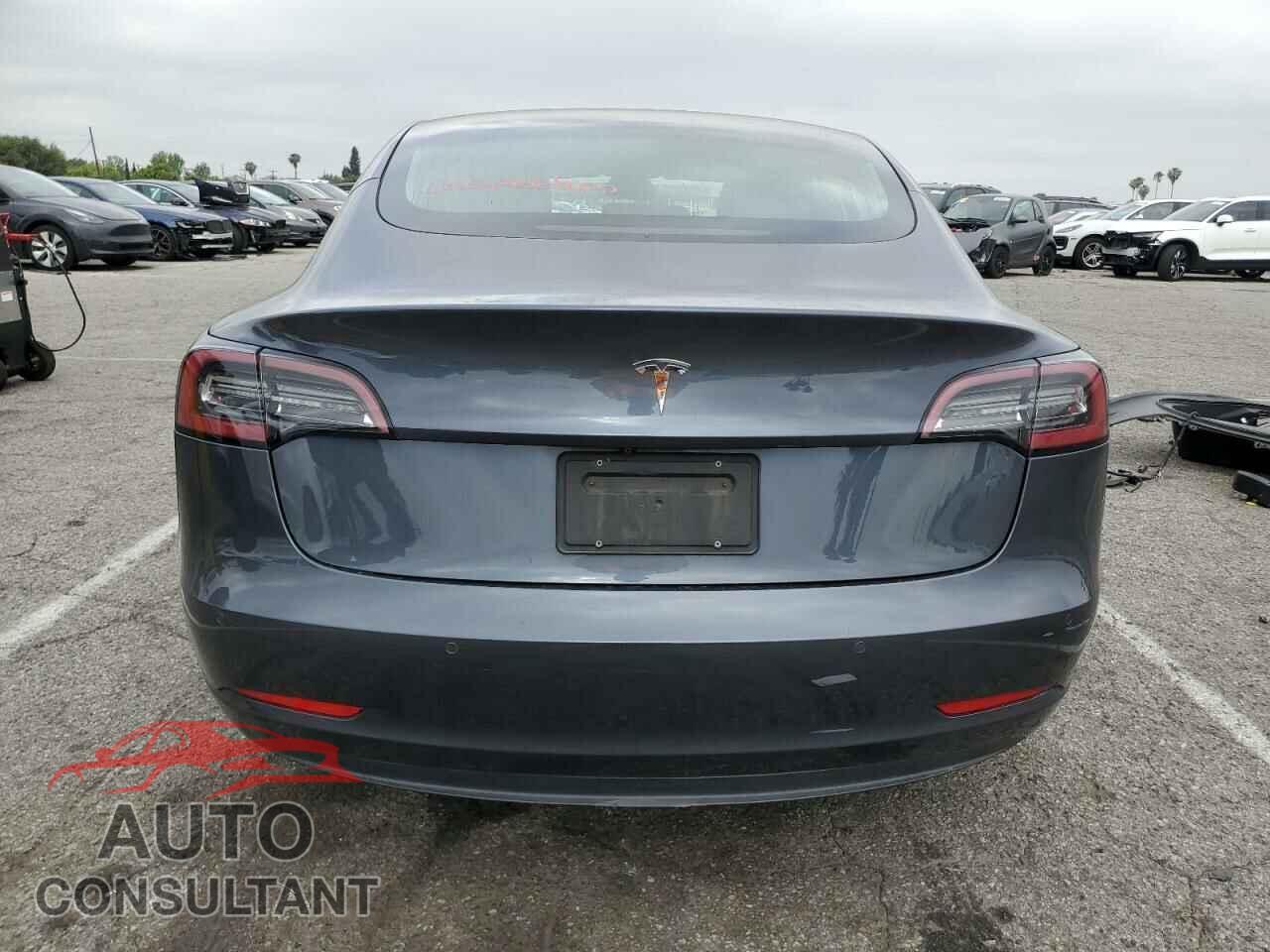 TESLA MODEL 3 2020 - 5YJ3E1EA7LF743475