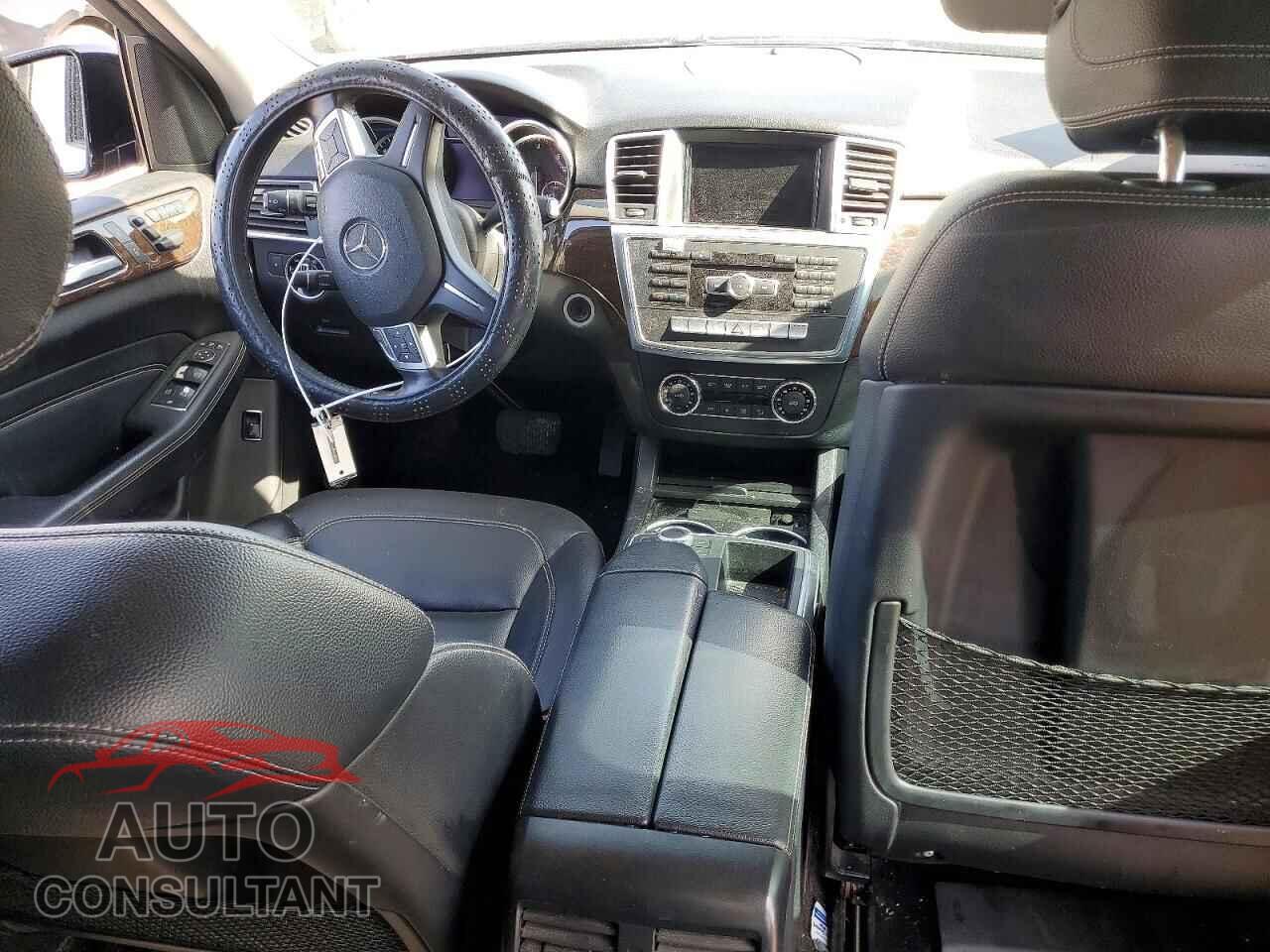 MERCEDES-BENZ M-CLASS 2012 - 4JGDA2EB3CA013372