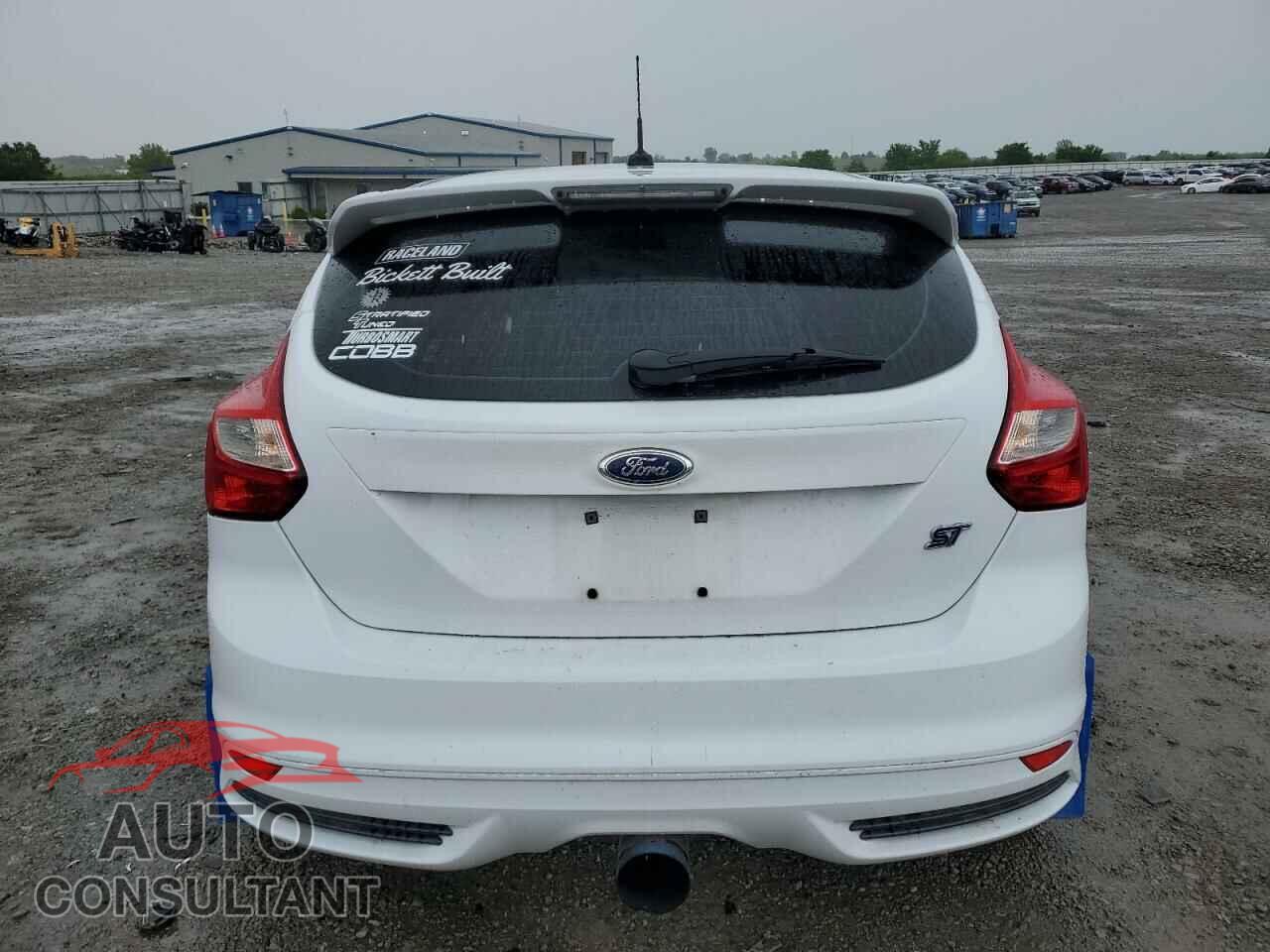 FORD FOCUS 2014 - 1FADP3L90EL179838