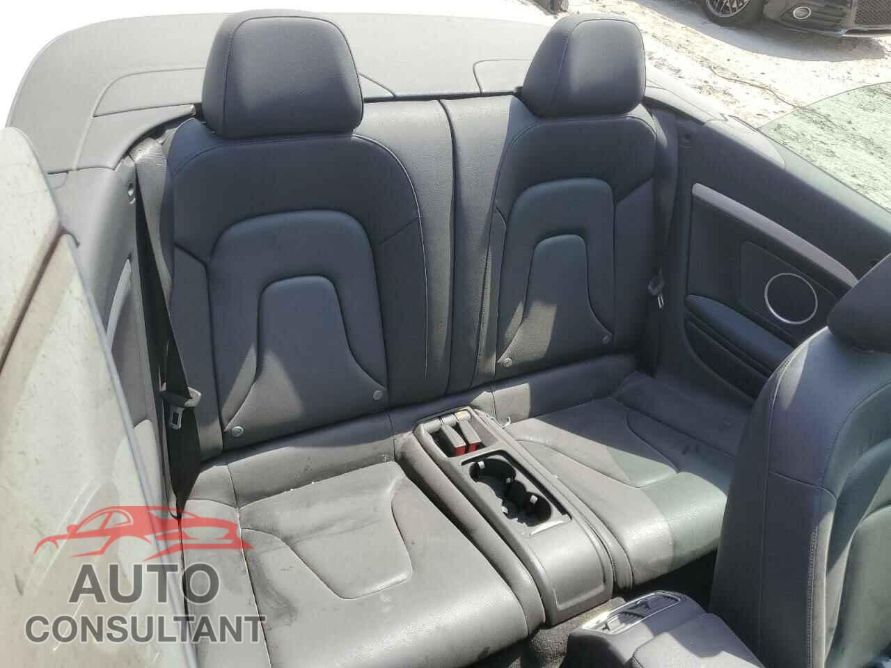 AUDI A5 2013 - WAULFAFH3DN002118
