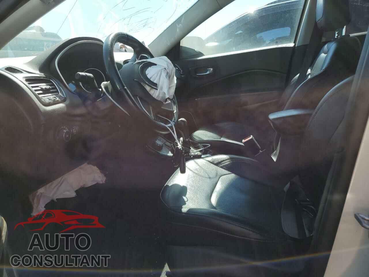 JEEP COMPASS 2019 - 3C4NJDCB3KT754491