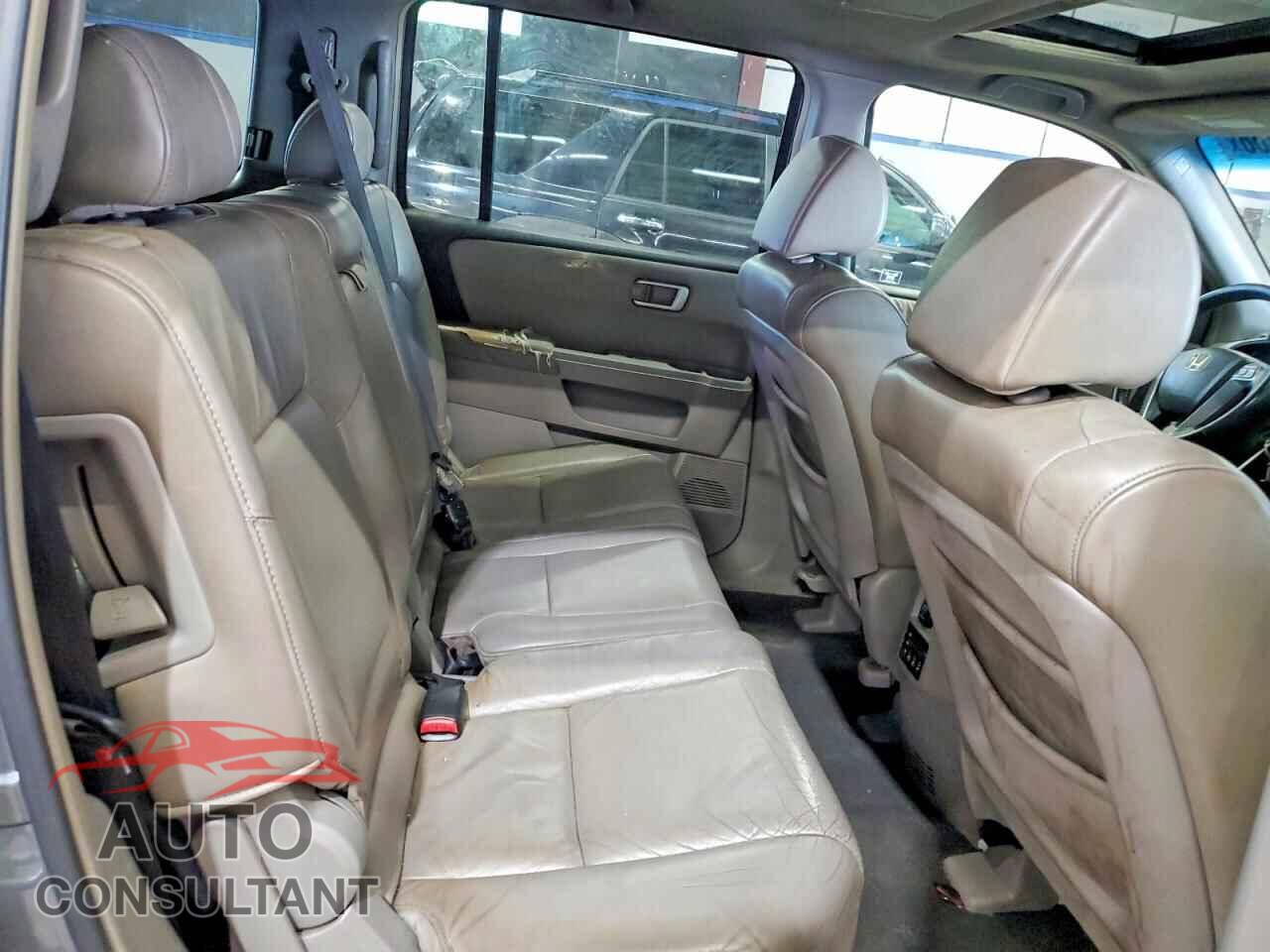 HONDA PILOT 2009 - 5FNYF48629B018886