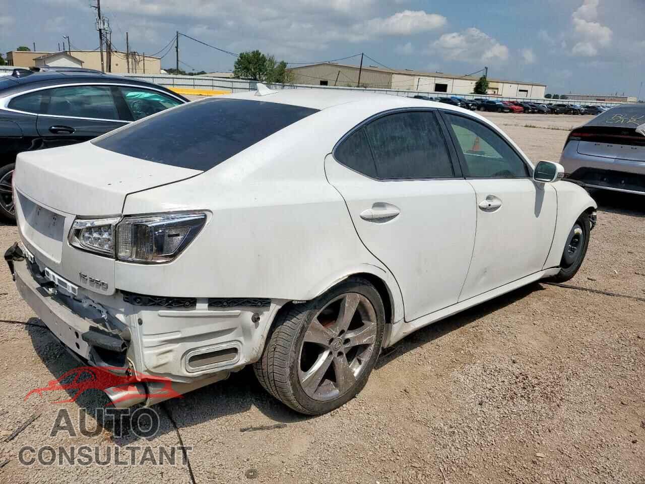 LEXUS IS 2011 - JTHBF5C23B2101475