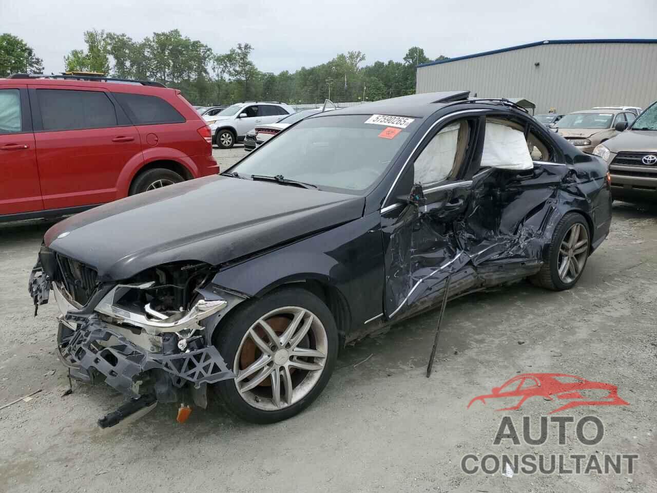 MERCEDES-BENZ C-CLASS 2013 - WDDGF8AB6DG086803