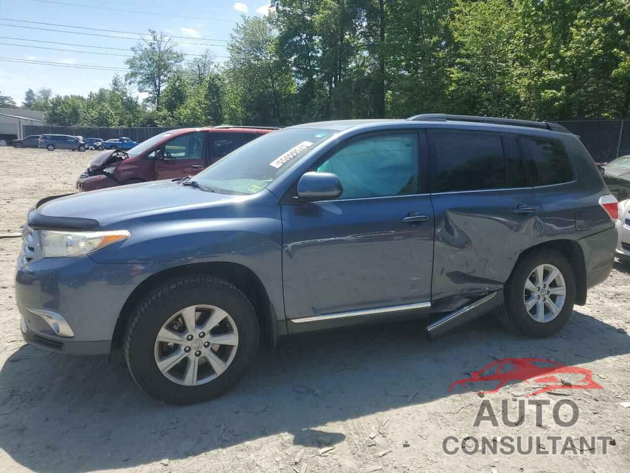 TOYOTA HIGHLANDER 2013 - 5TDBK3EH3DS227382