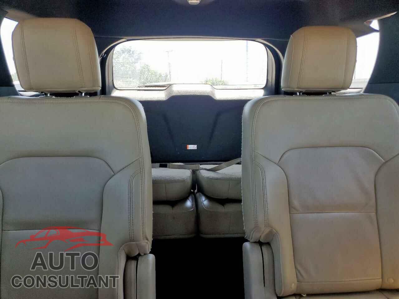 FORD EXPLORER 2017 - 1FM5K7D84HGD39349