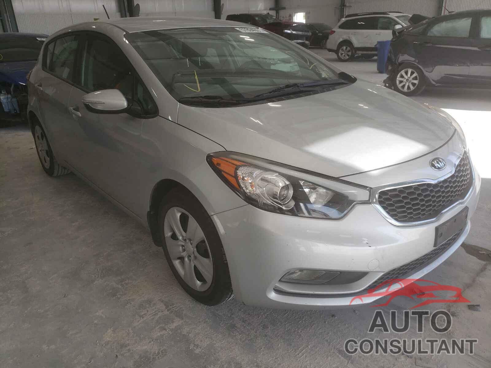 KIA FORTE 2016 - KNAFK5A88G5538641