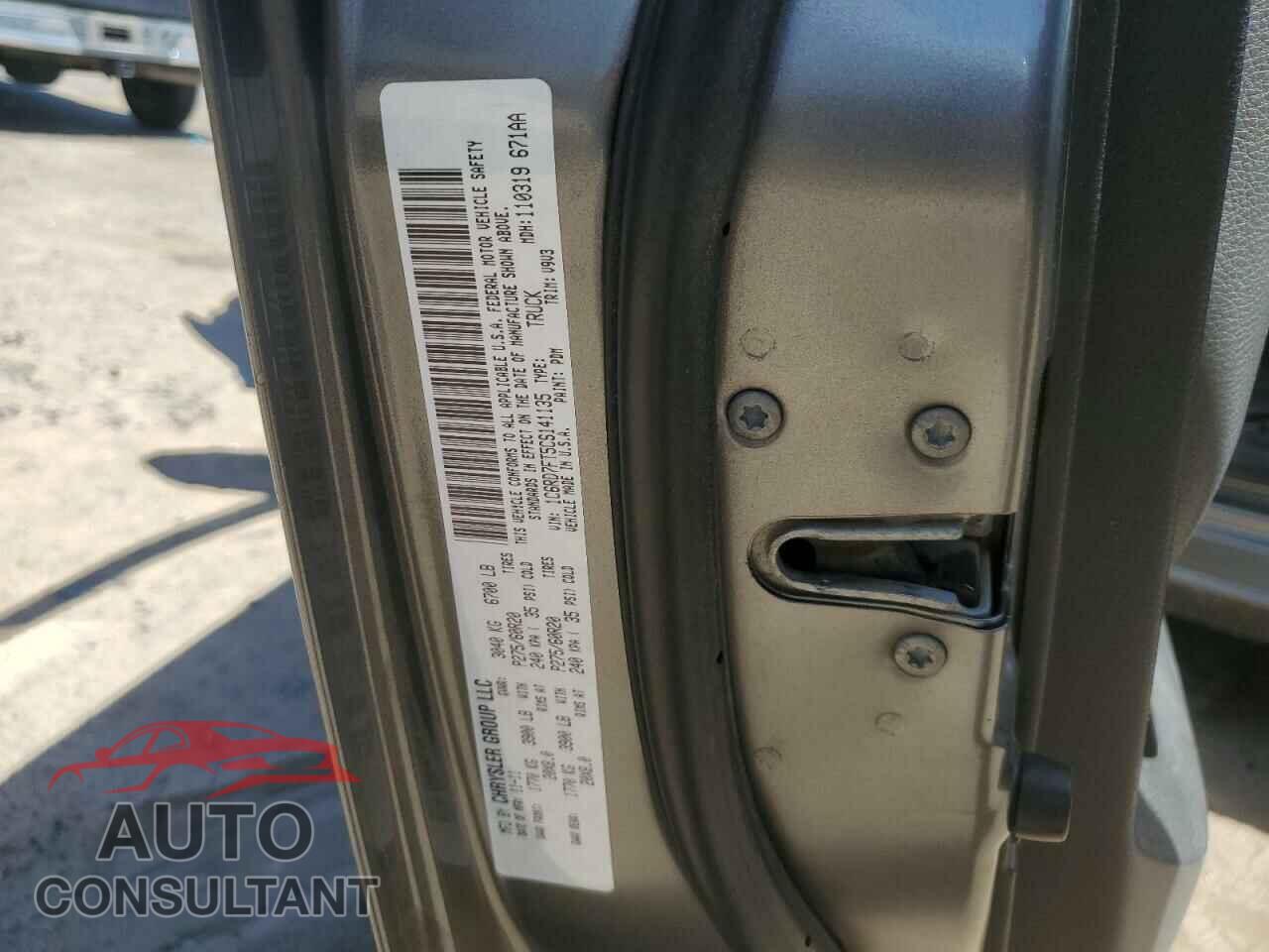 DODGE RAM 1500 2012 - 1C6RD7FT5CS141135
