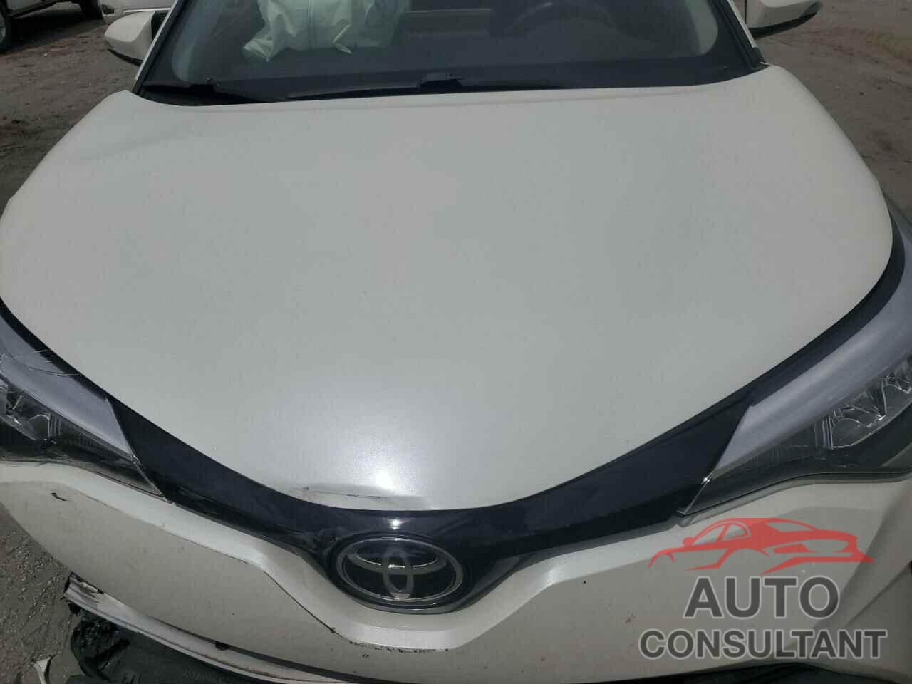 TOYOTA C-HR 2020 - JTNKHMBX2L1076946