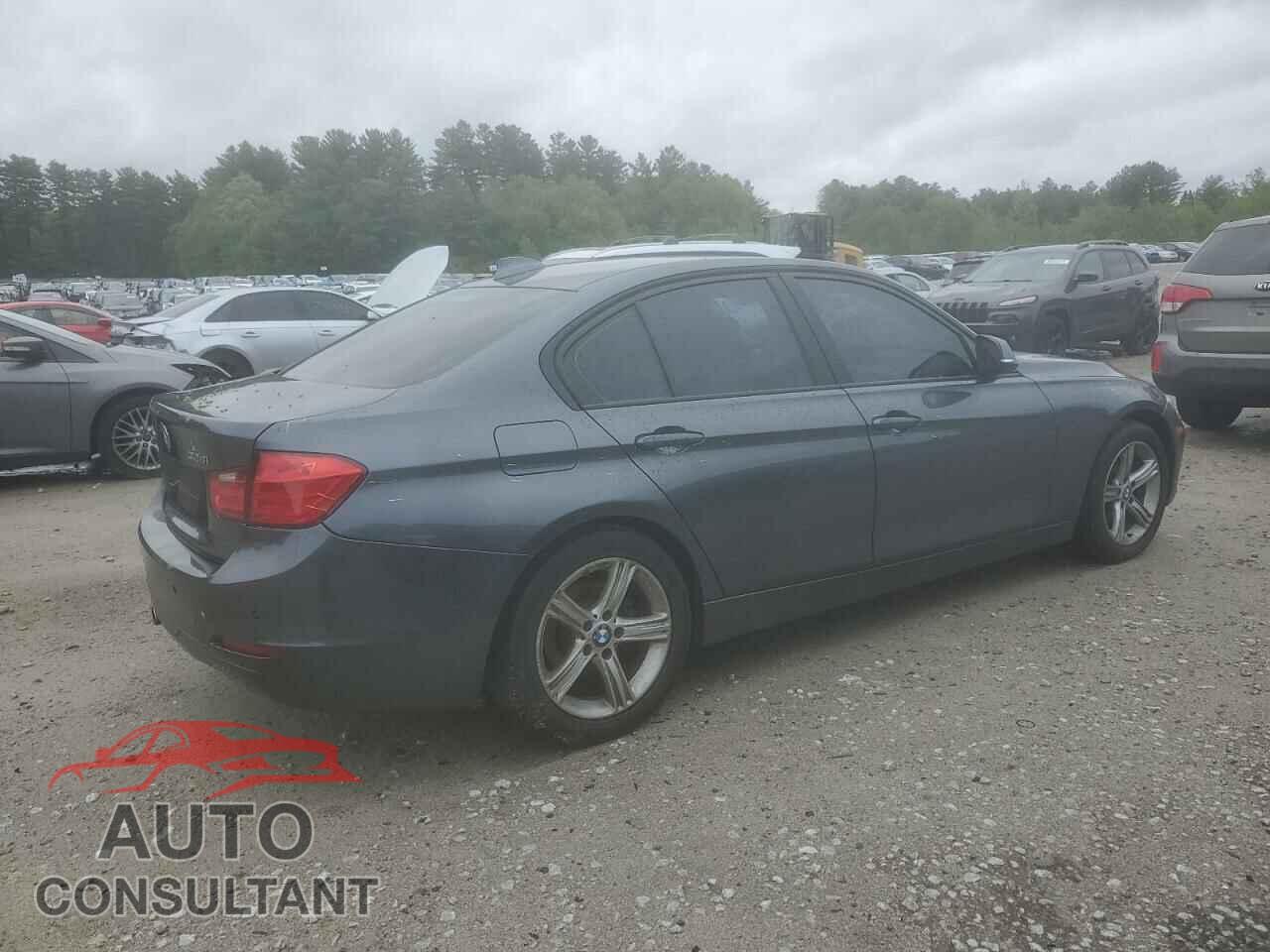 BMW 3 SERIES 2013 - WBA3B3C54DF536076