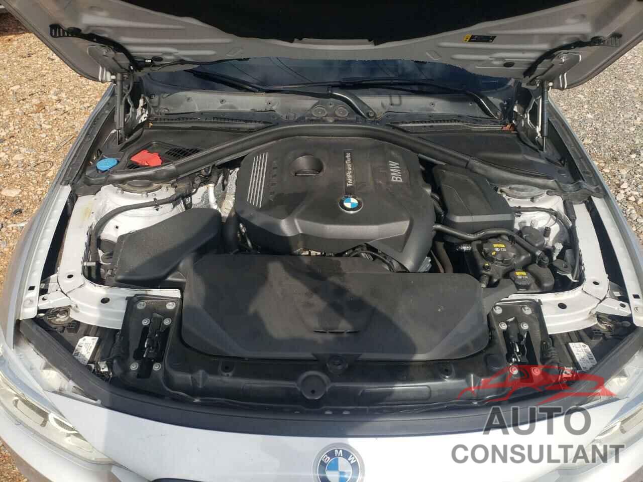 BMW 3 SERIES 2017 - WBA8B9C50HK884589