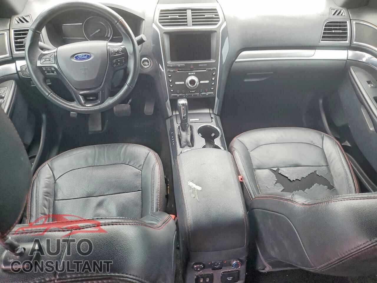 FORD EXPLORER 2018 - 1FM5K8GT7JGB85151