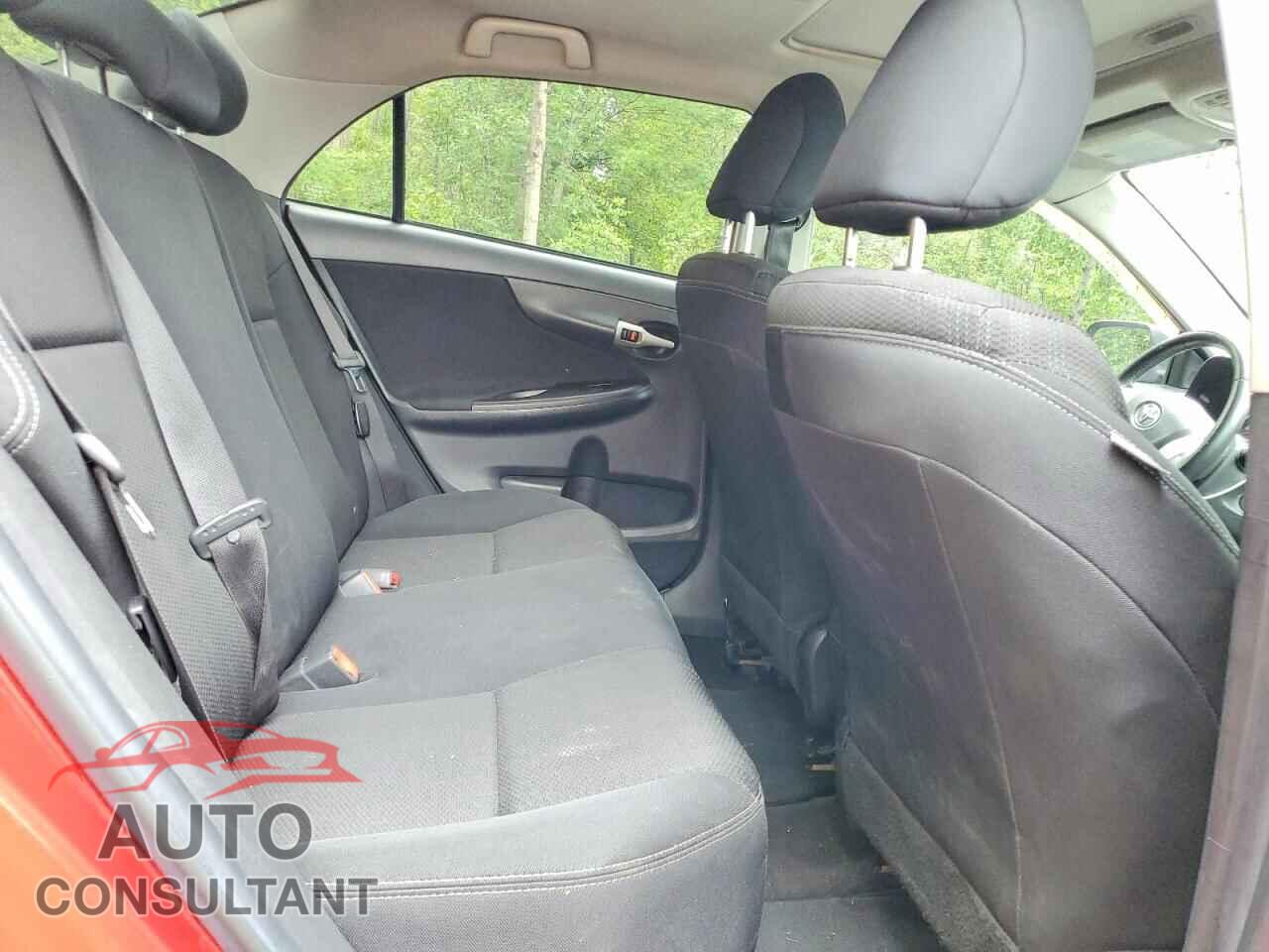TOYOTA COROLLA 2012 - 2T1BU4EEXCC861737