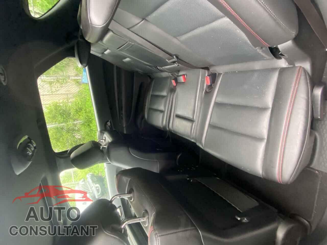 DODGE DURANGO 2023 - 1C4SDJCT5PC615581