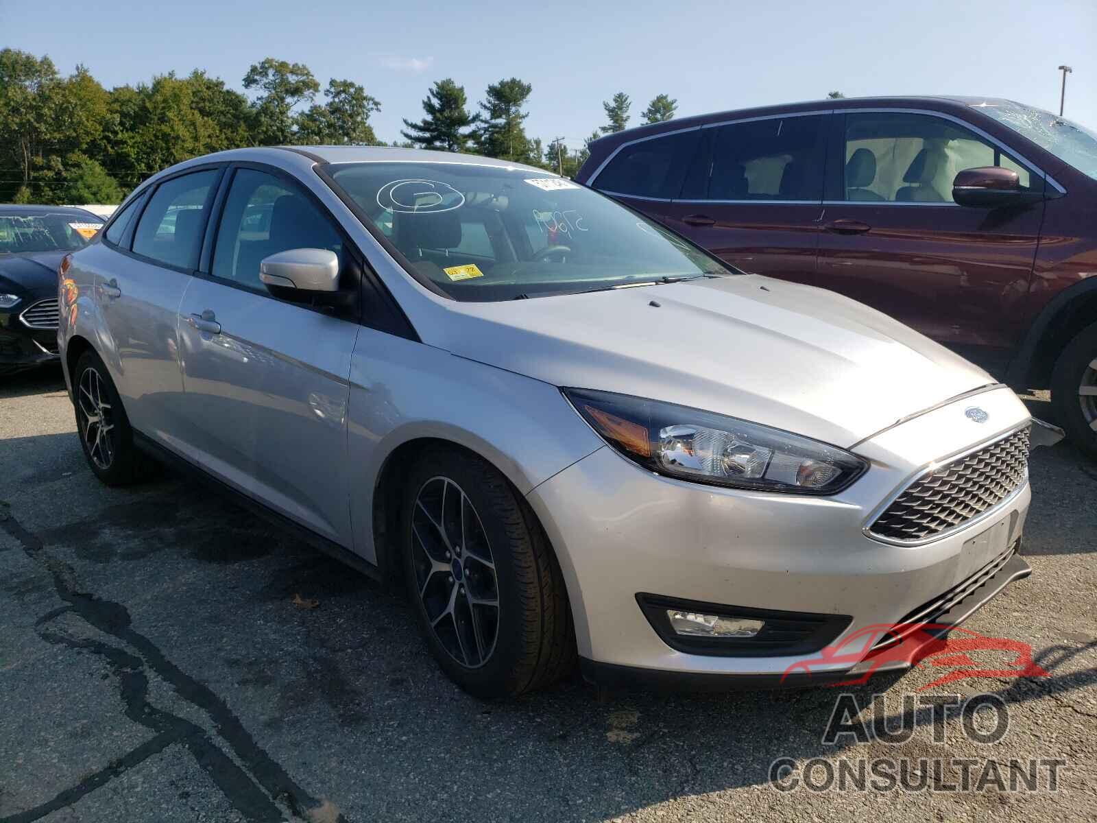 FORD FOCUS 2017 - 1FADP3H26HL218173