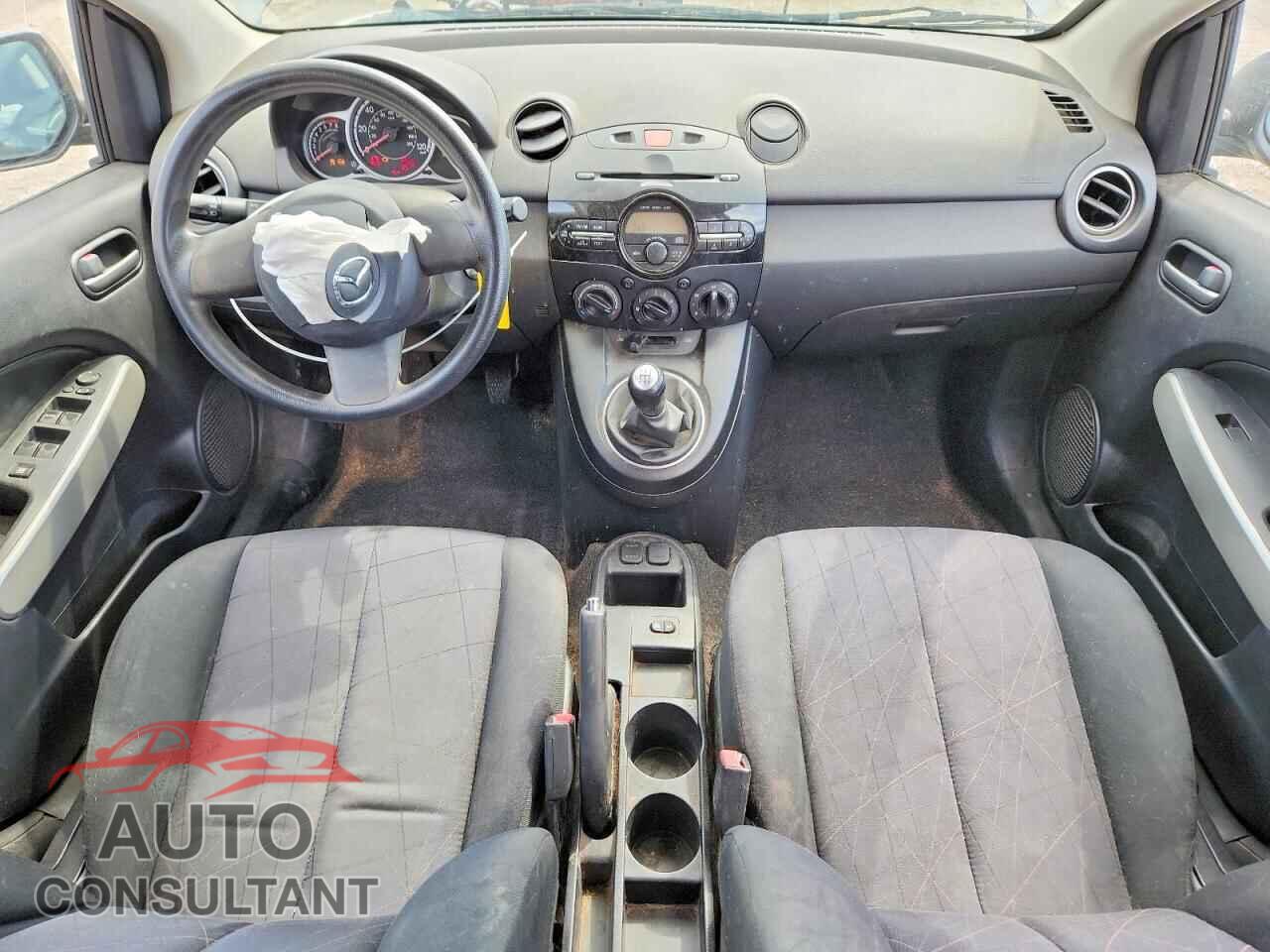 MAZDA 2 2014 - JM1DE1KZ1E0173022