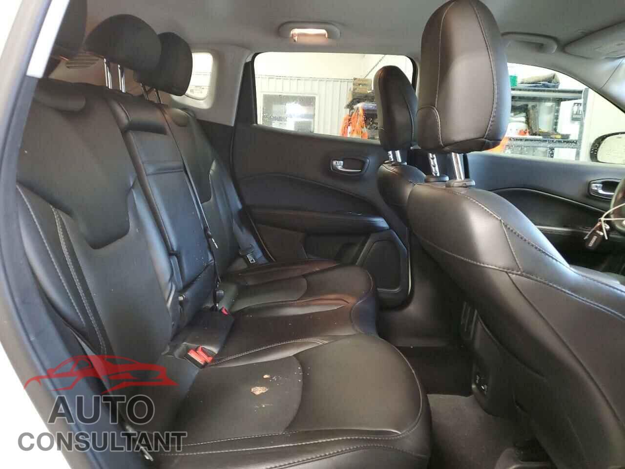JEEP COMPASS 2019 - 3C4NJDCB8KT729537