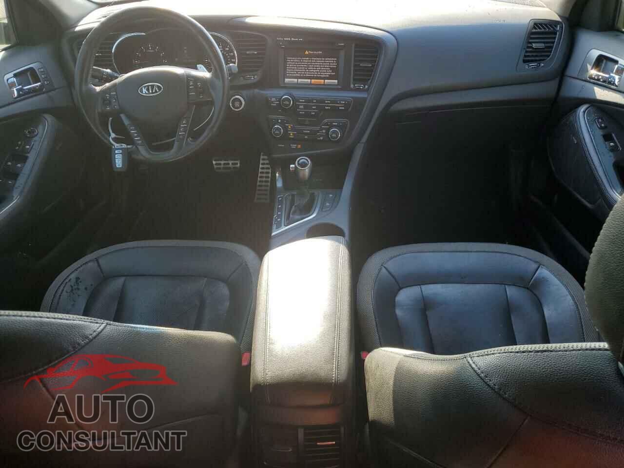 KIA OPTIMA 2011 - KNAGR4A67B5113588