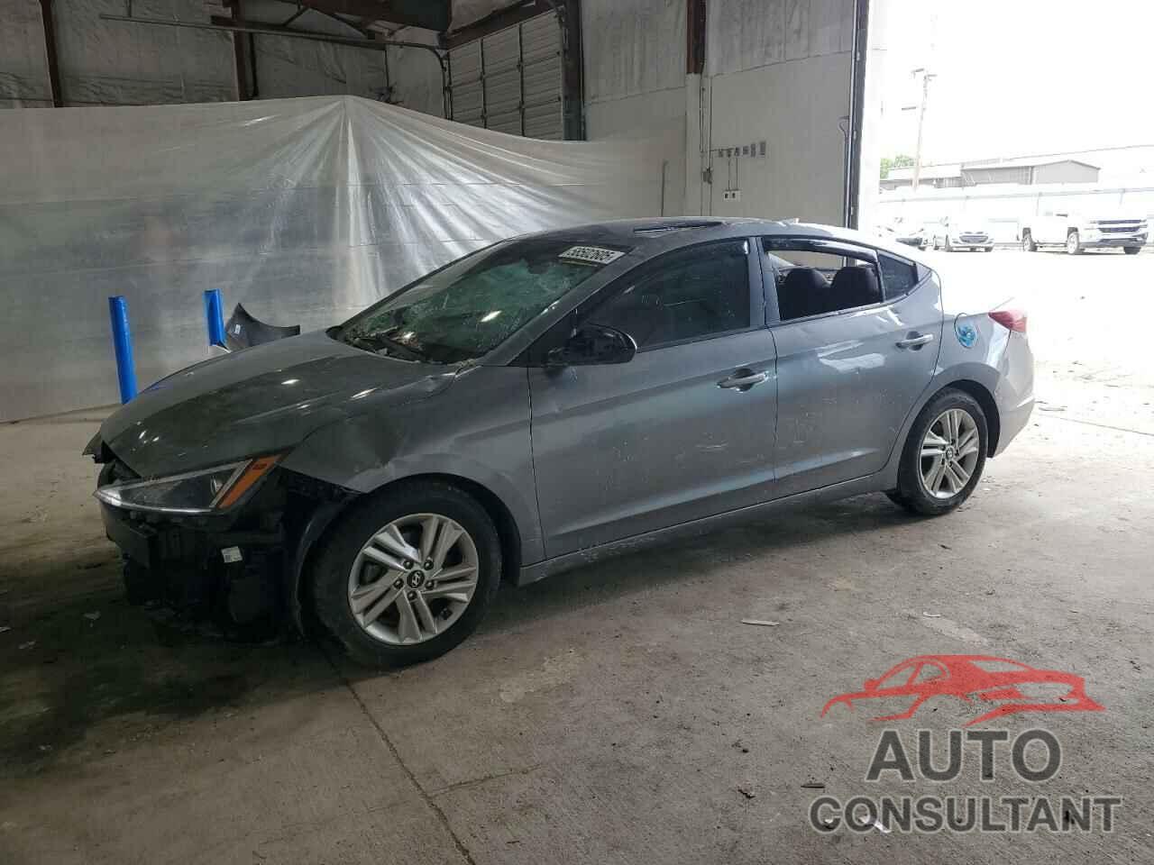 HYUNDAI ELANTRA 2019 - 5NPD84LF8KH474270