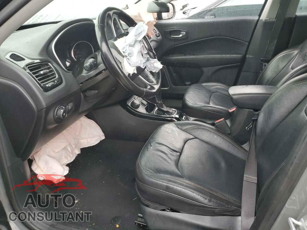 JEEP COMPASS 2020 - 3C4NJDCB5LT208535