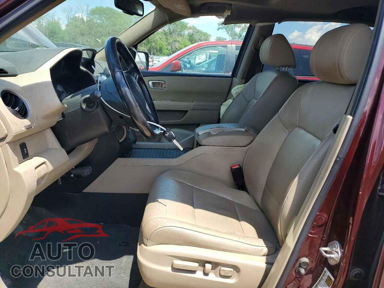 HONDA PILOT 2013 - 5FNYF4H57DB076346