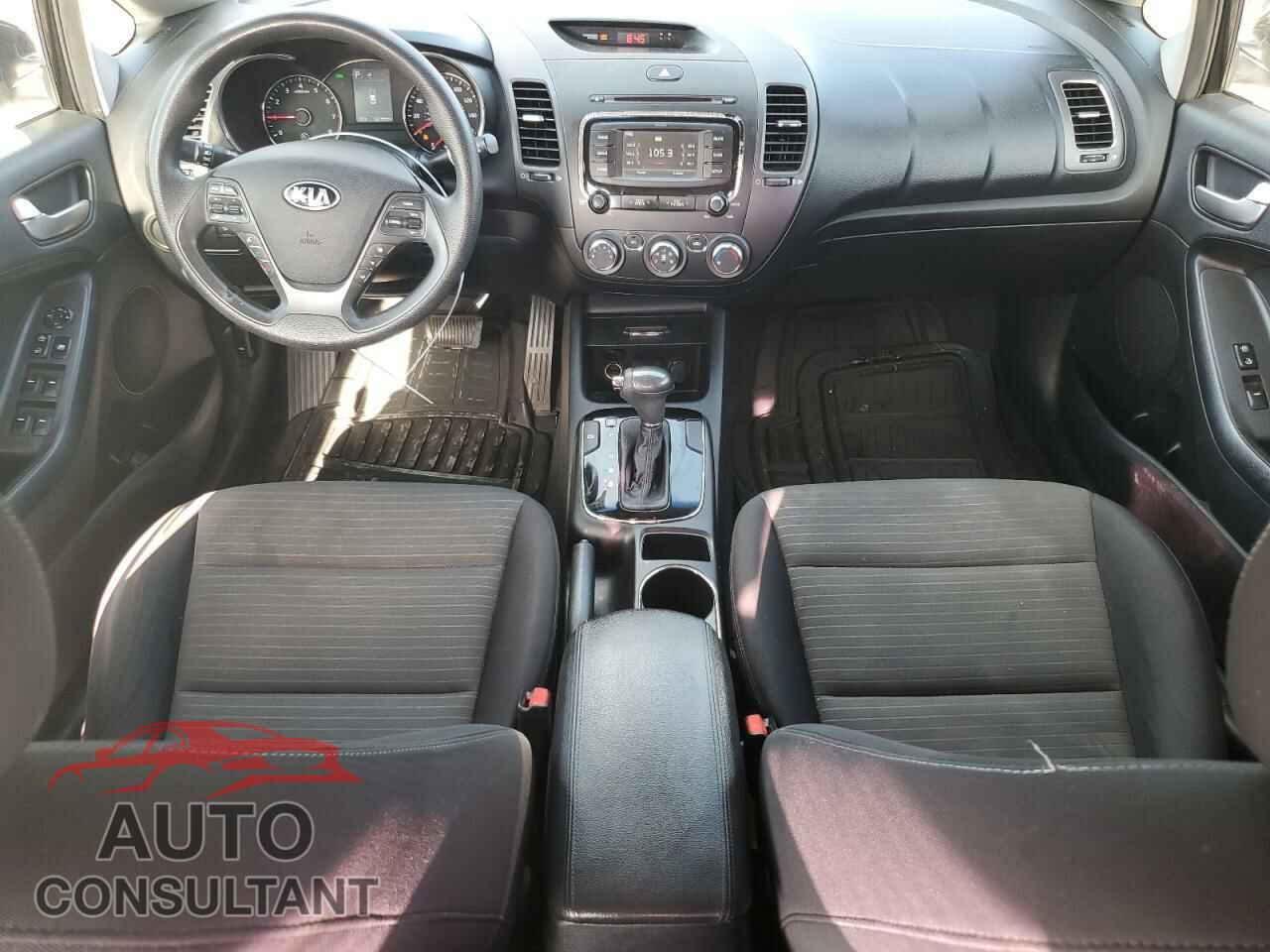 KIA FORTE 2017 - 3KPFL4A78HE048238