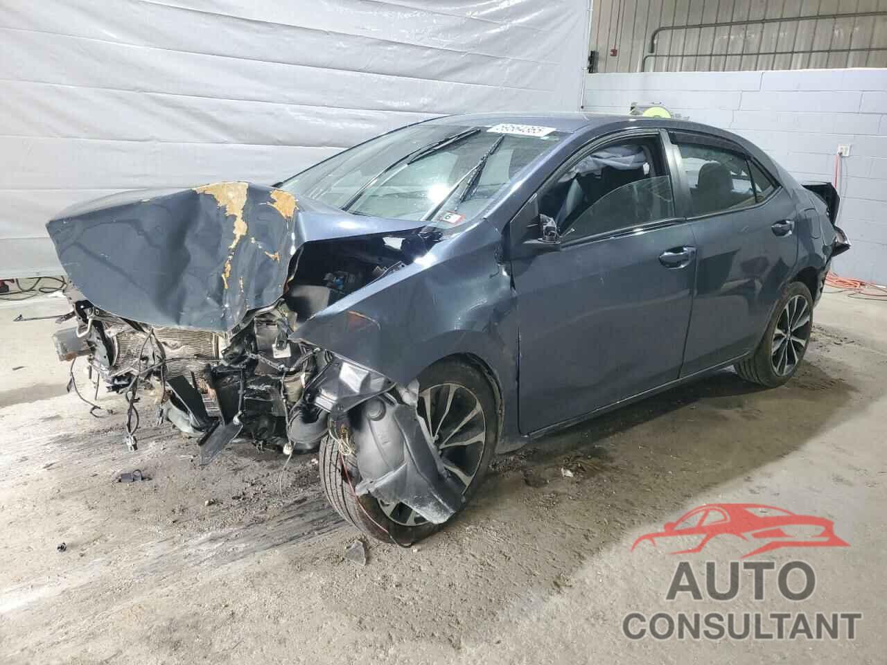 TOYOTA COROLLA 2018 - 5YFBURHE8JP831447