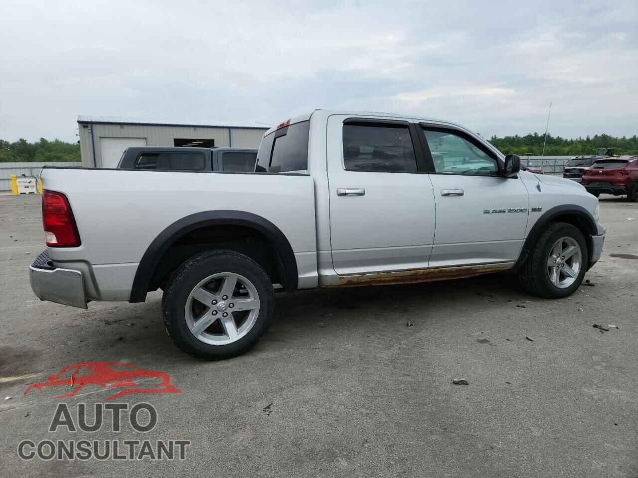 DODGE RAM 1500 2012 - 1C6RD7LT7CS160970