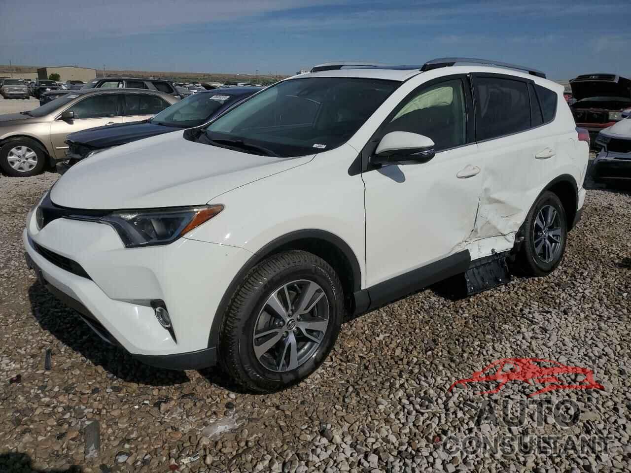 TOYOTA RAV4 2018 - JTMRFREV4JJ210109