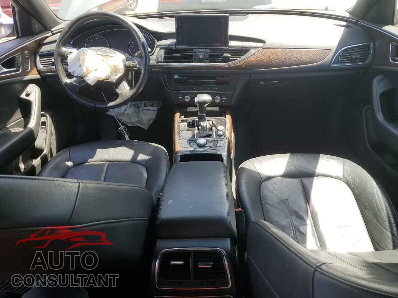 AUDI A6 2013 - WAUDFAFC4DN145524