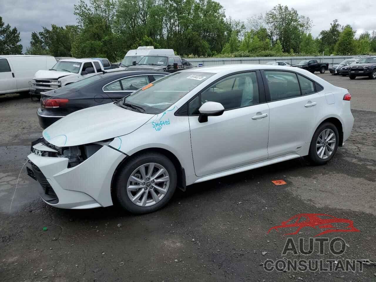 TOYOTA COROLLA 2024 - JTDBDMHE6R3015182