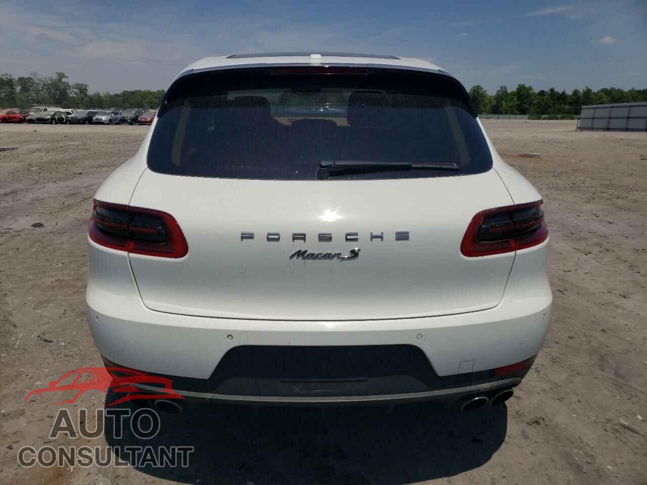 PORSCHE MACAN 2016 - WP1AB2A56GLB41490
