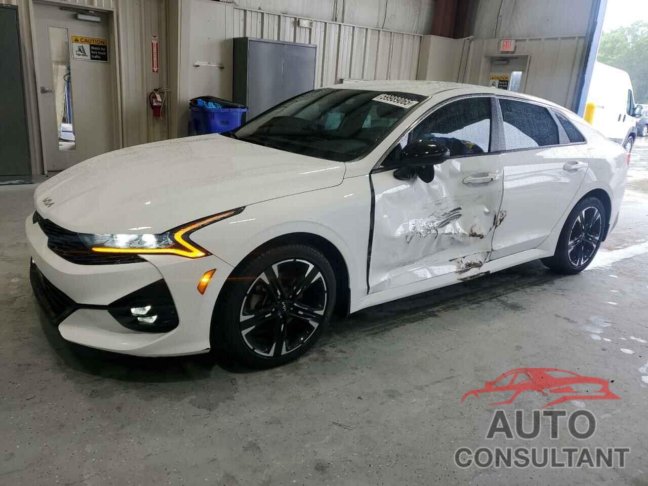 KIA K5 2023 - 5XXG64J21PG227274